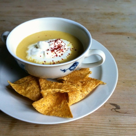 Maiscremesuppe mit Chili
