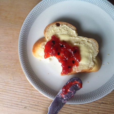 Rhabarberkonfi mit Passionsfrucht und Vanille